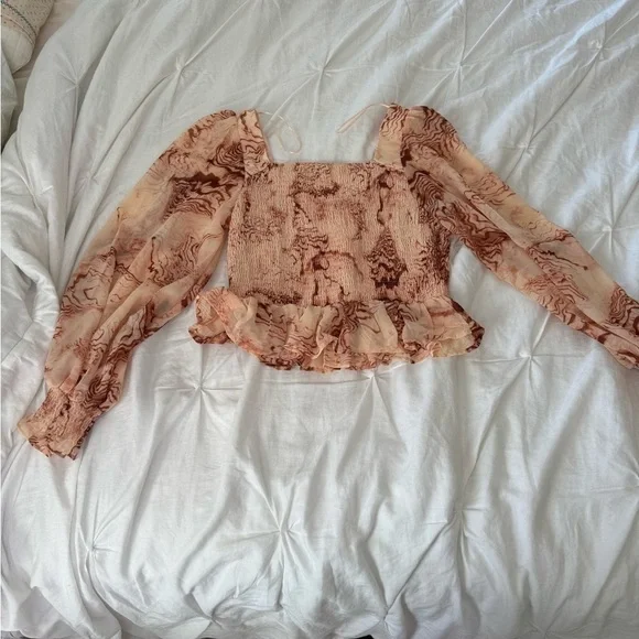 blouse - Picture 4 of 6